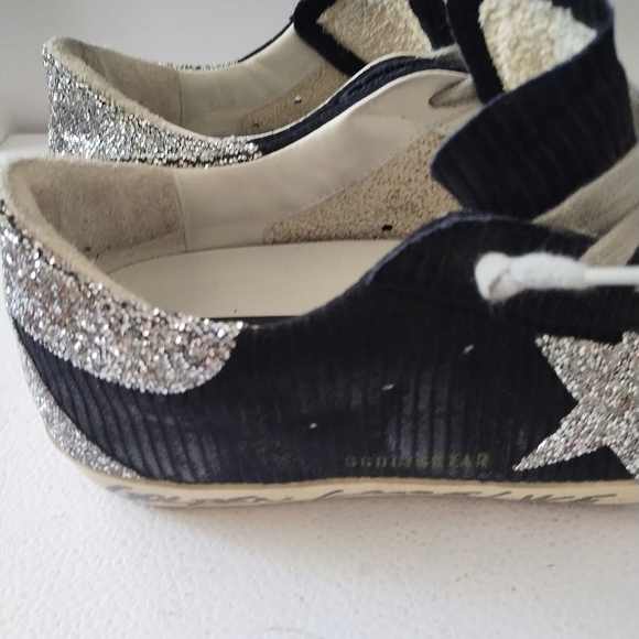 GOLDEN GOOSE SUPERSTAR SNEAKERS - Picture 11 of 16